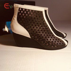 Everybody by EZ Moda open toe wedge boot